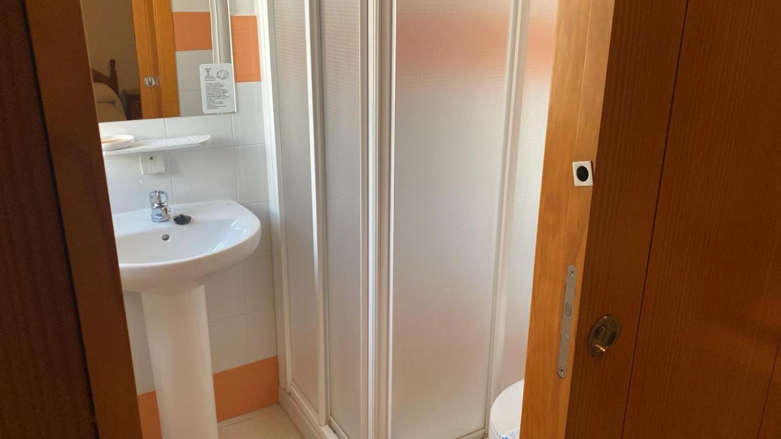 Hospedium Dlj Hostal Ben Nassar Arjona Buitenkant foto
